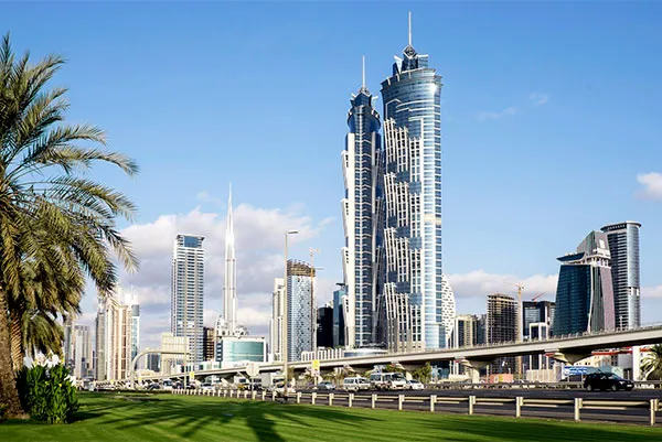 TOP 10 दुबई की सबसे बड़ी बिल्डिंग (DUBAI KI SABSE BADI BUILDING IN 2022)