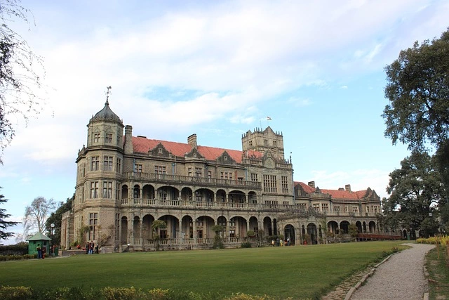 10 सबसे खूबसूरत शिमला में घूमने की जगह | Shimla Me Ghumne Ki Jagah